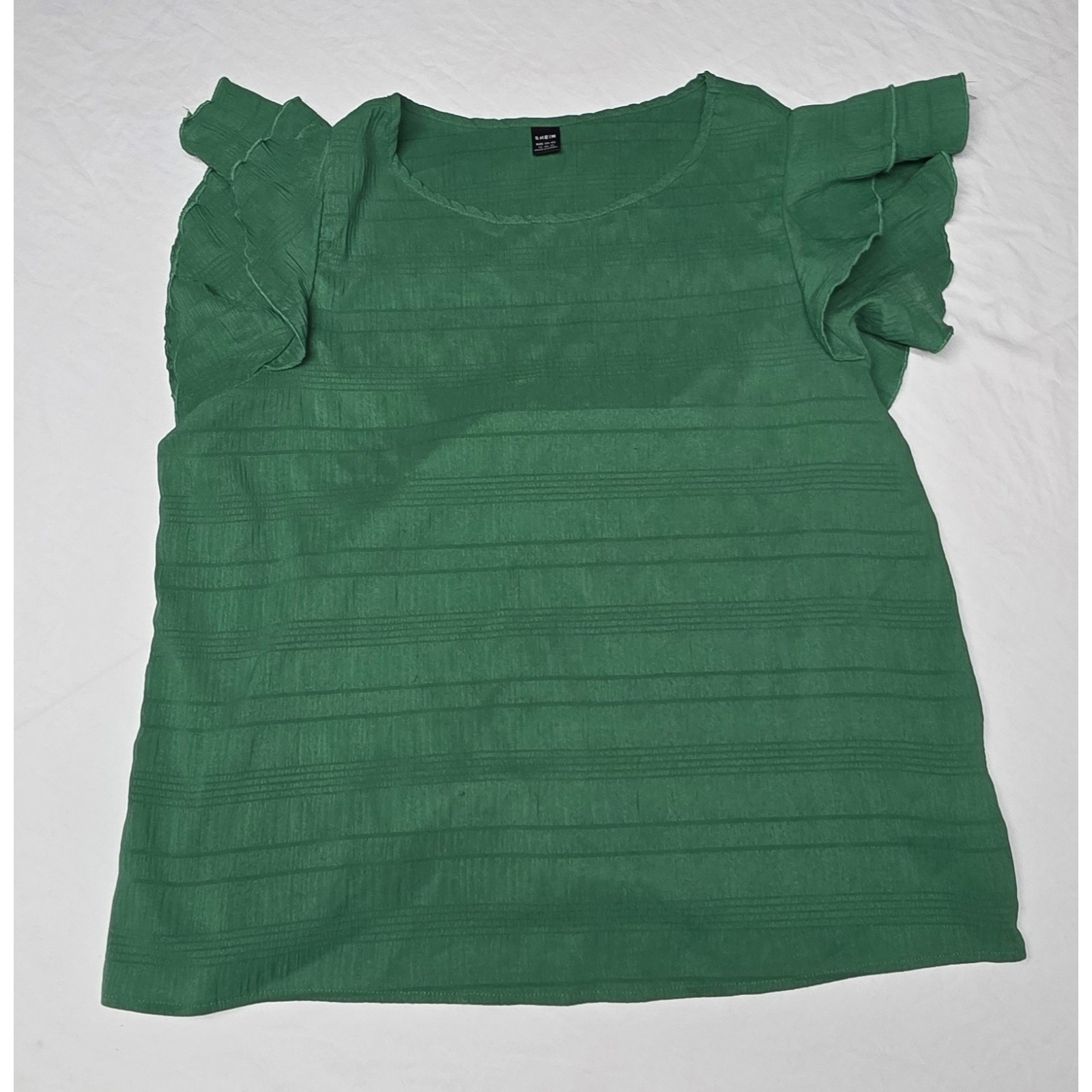 Shein Green Shortsleeve Shirt Size Xl